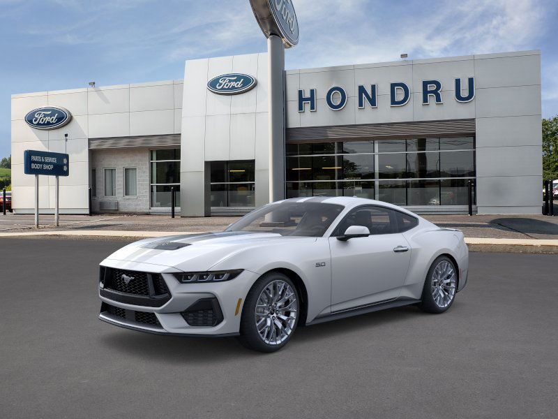 2025 Ford Mustang GT Premium's photo