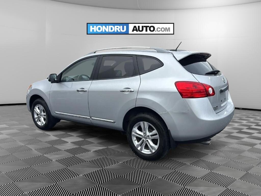 Used 2013 Nissan Rogue SV Sport Utility