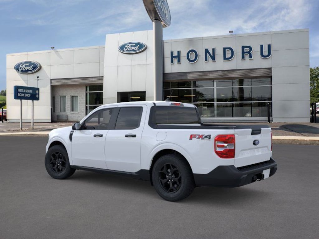 New 2025 Ford Maverick XLT SuperCrew