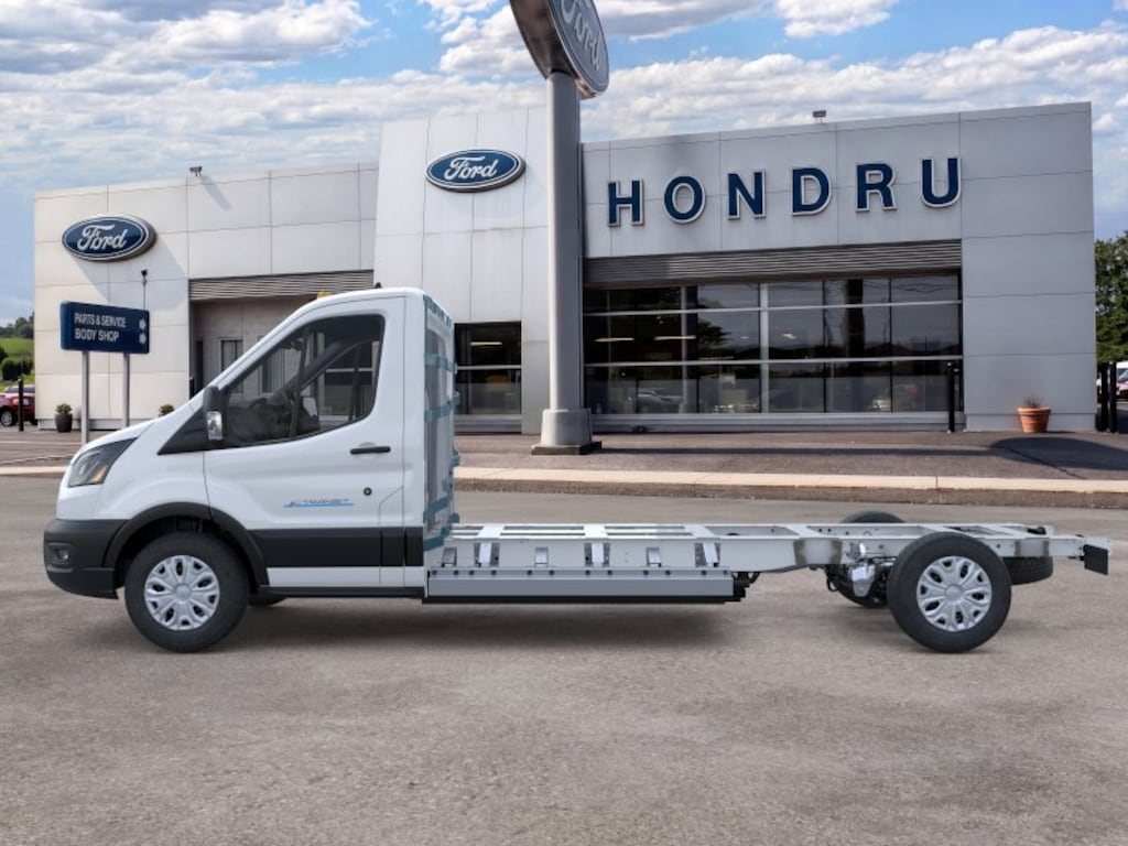 New 2025 Ford E-Transit Base Chassis