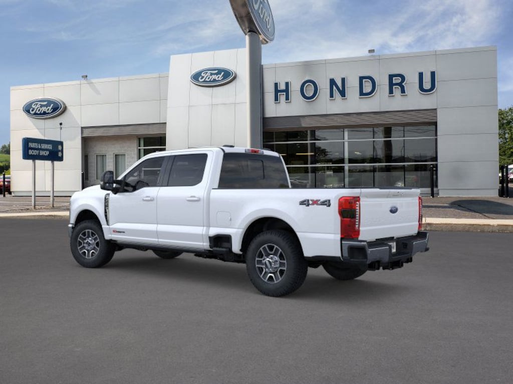 New 2025 Ford Super Duty F-250 Lariat Crew Cab