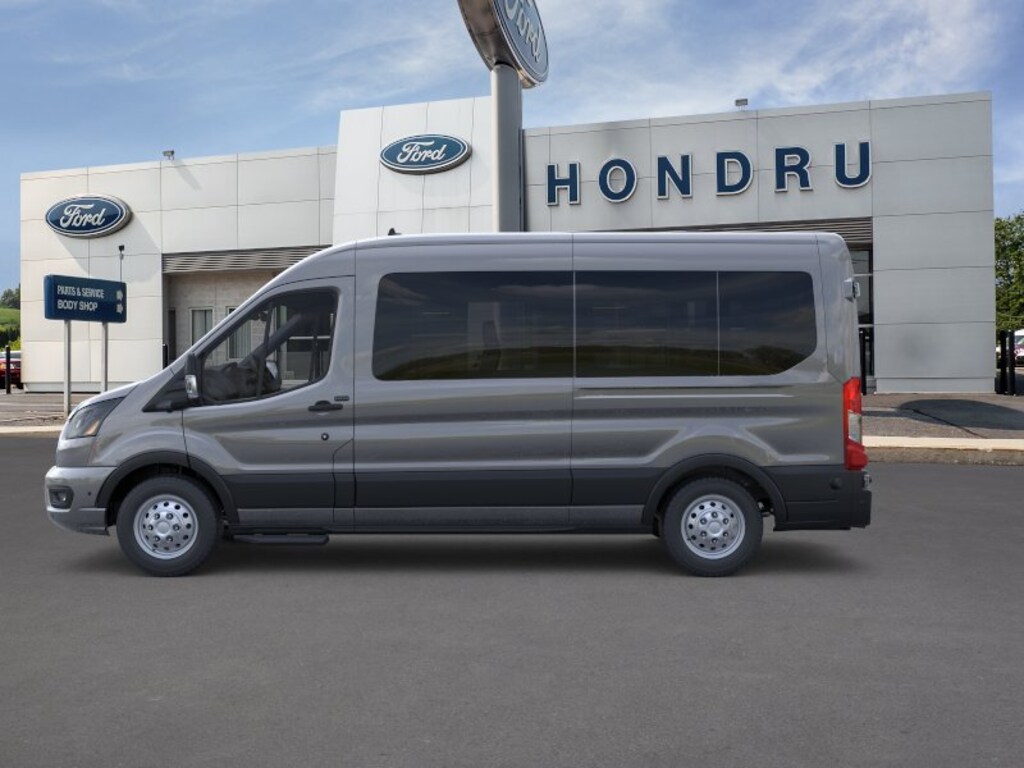 New 2026 Ford Transit Wagon XLT Wagon