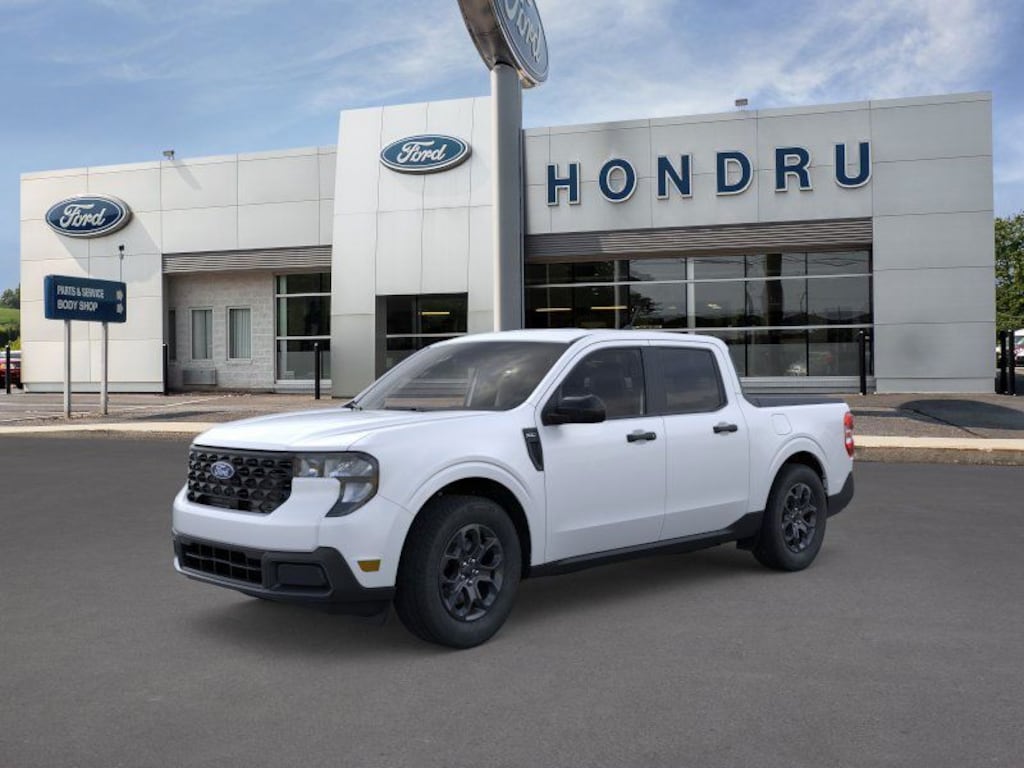 New 2025 Ford Maverick XLT SuperCrew