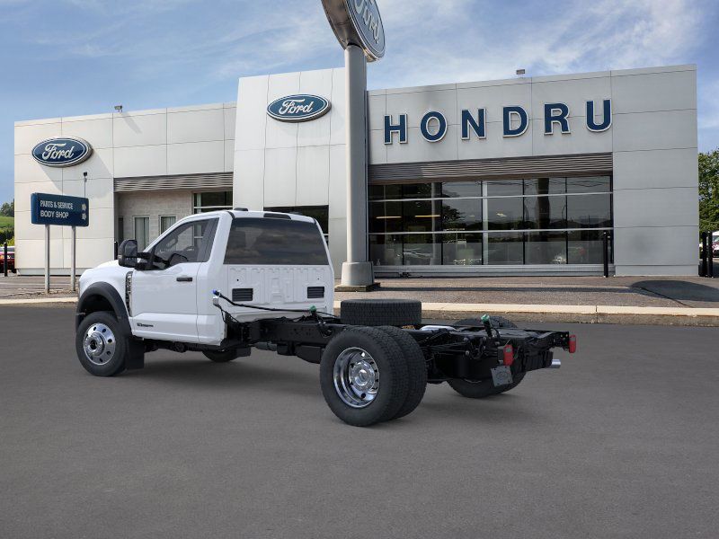 2026 Ford F-550 XLT photo 2