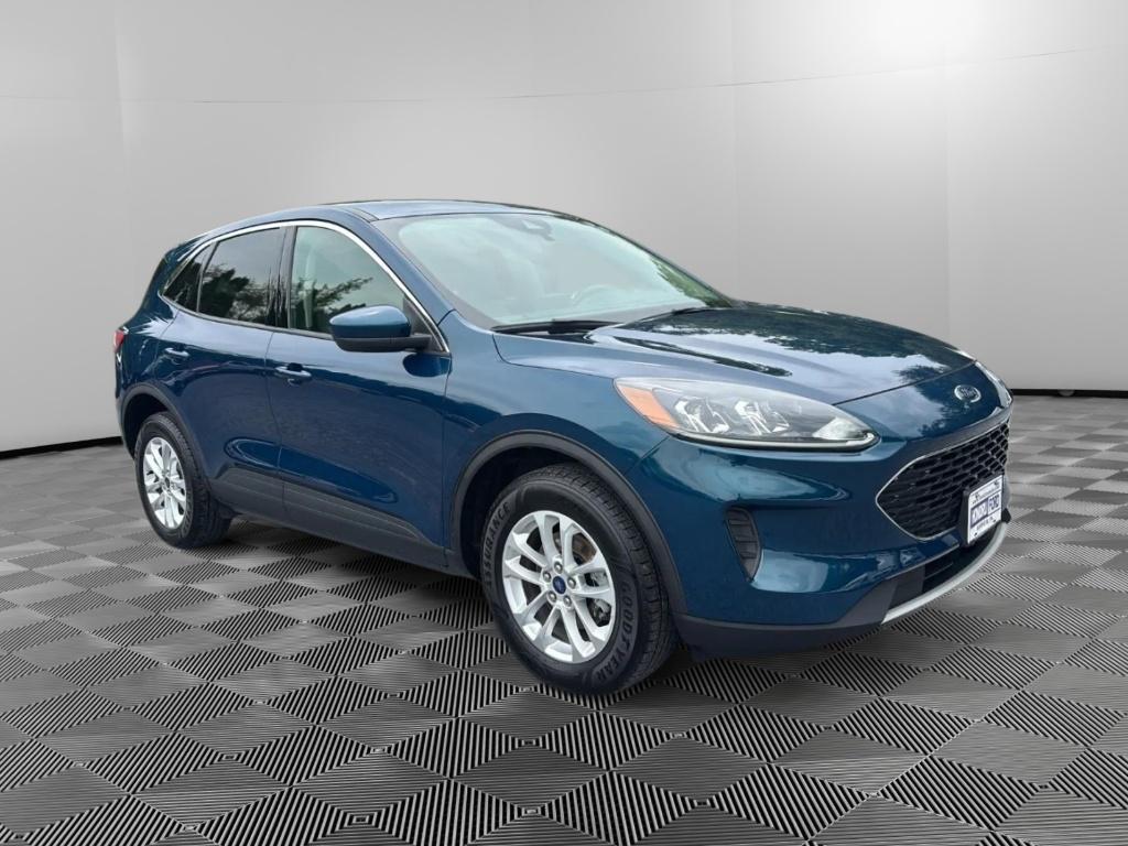 Used 2020 Ford Escape SE with VIN 1FMCU9G65LUA21435 for sale in Manheim, PA