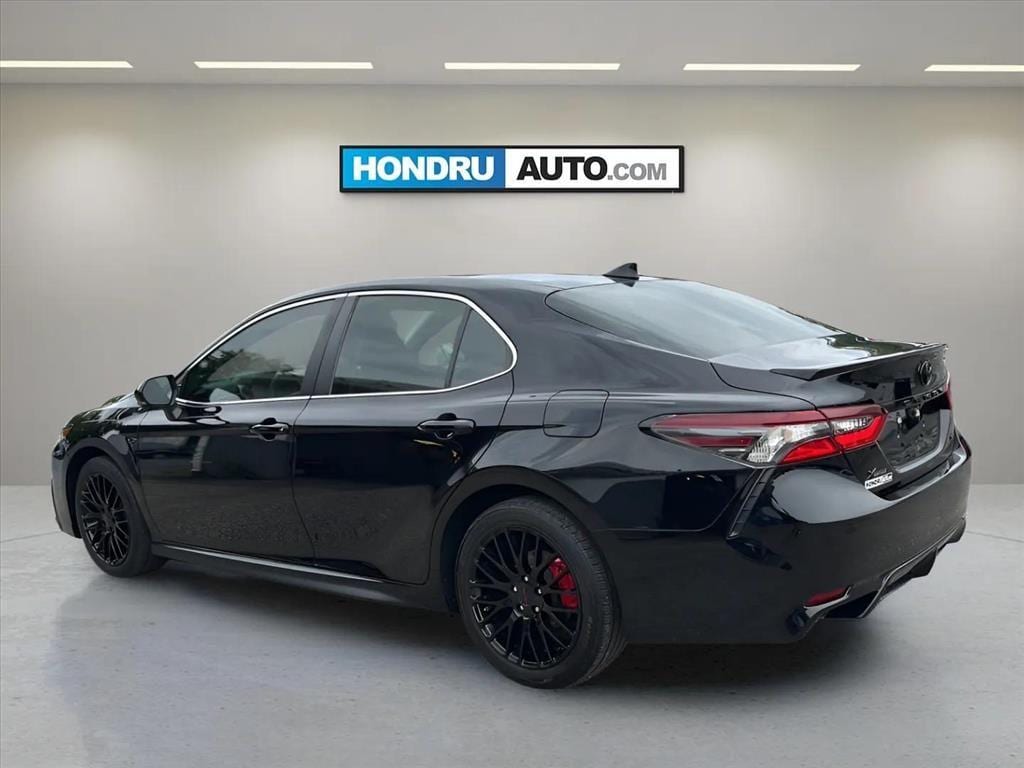 Used 2022 Toyota Camry SE Sedan