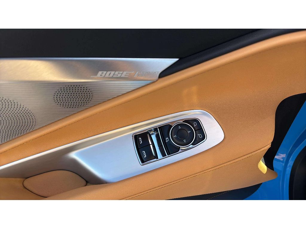 2021 Chevrolet Corvette 2LT - Photo 26