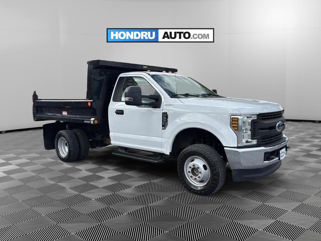 2018 Ford F-350 XL photo 2