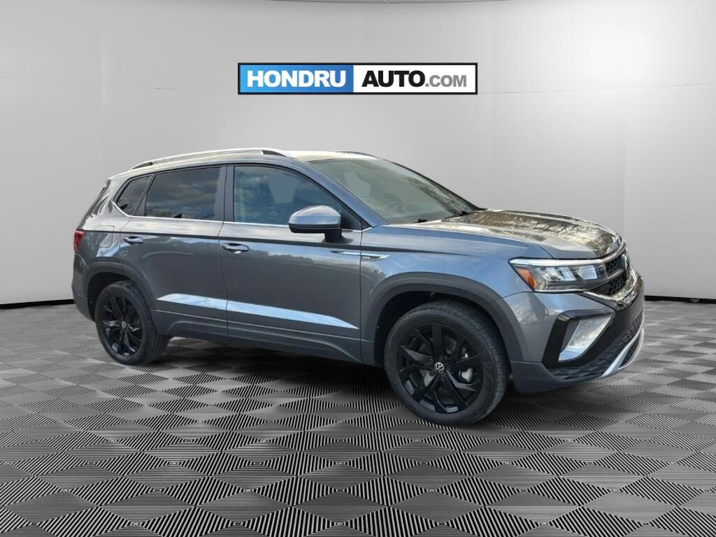 Used 2022 Volkswagen Taos 1.5T SE SUV