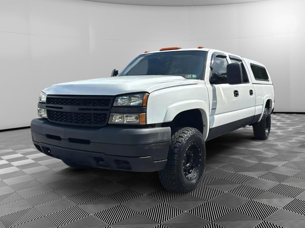 Used 2005 Chevrolet Silverado 2500 HD LS Truck Crew Cab