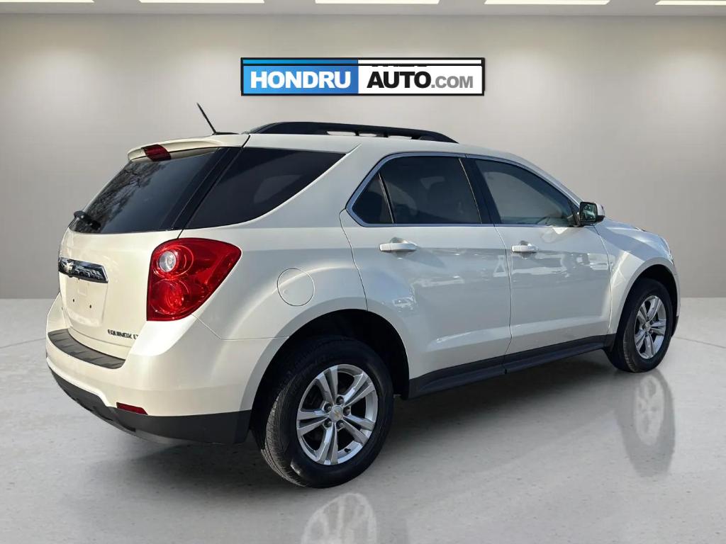 2015 Chevrolet Equinox LT photo 4