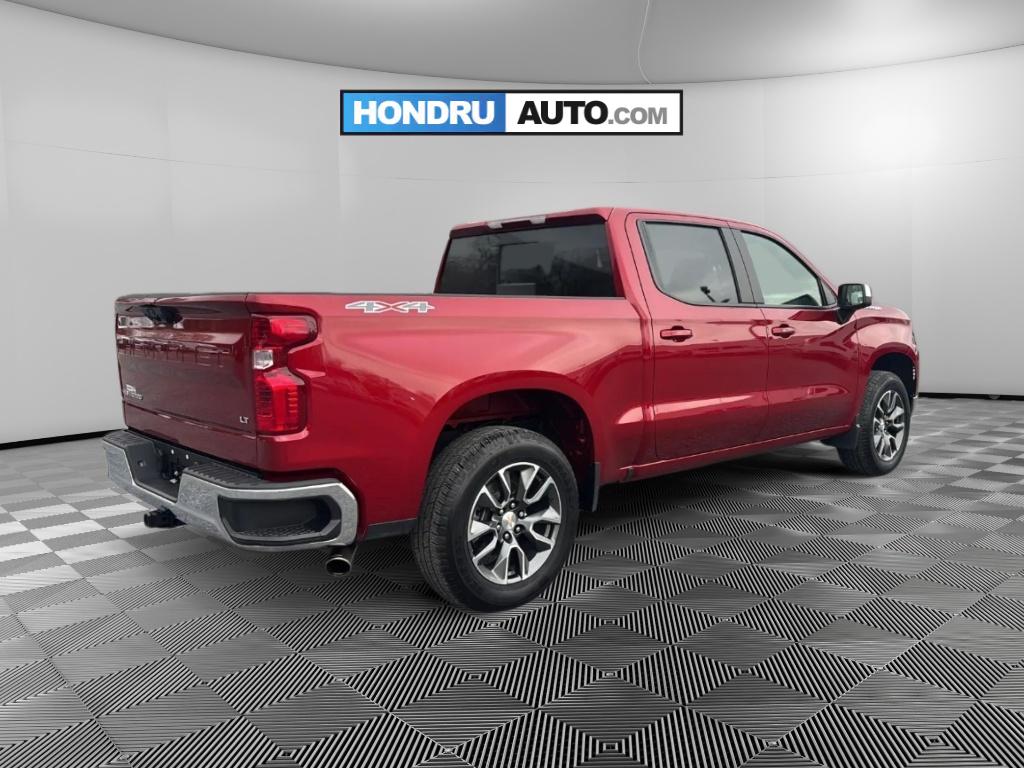2024 Chevrolet Silverado 1500 LT photo 4