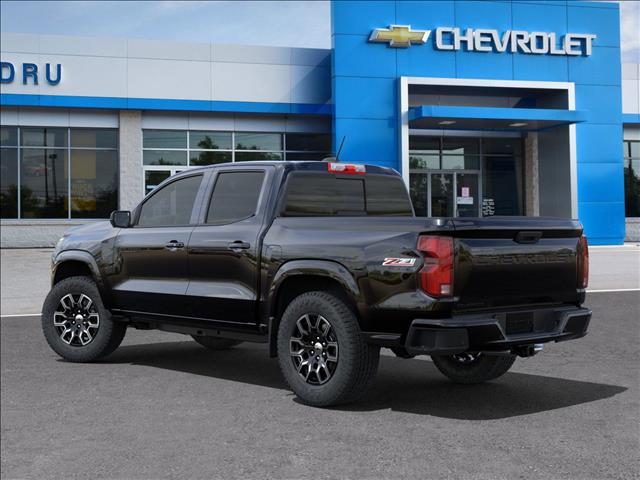 2025 Chevrolet Colorado Z71 photo 3