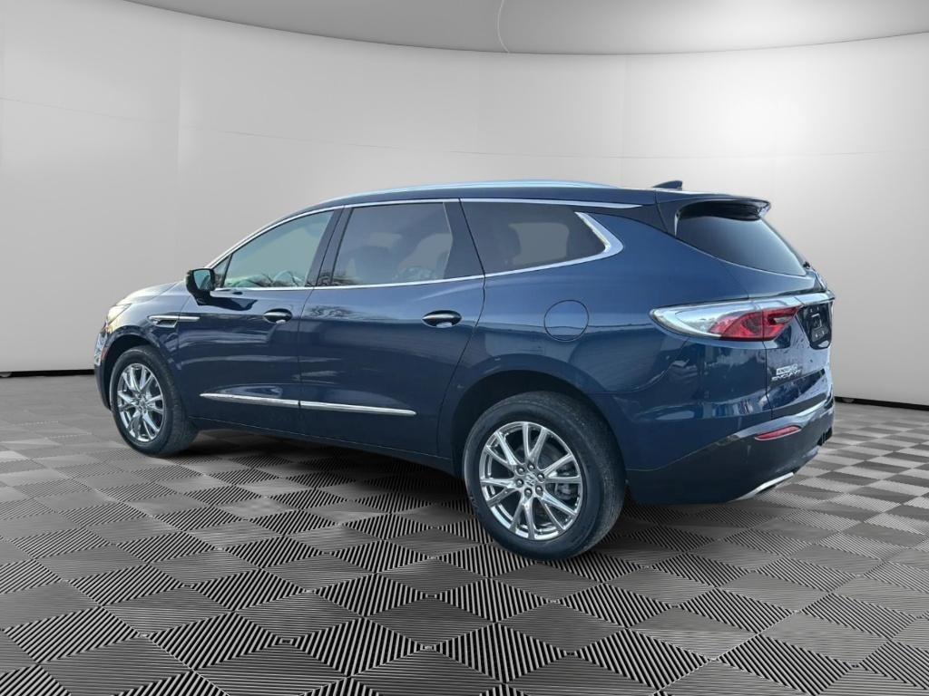 Used 2023 Buick Enclave Essence SUV