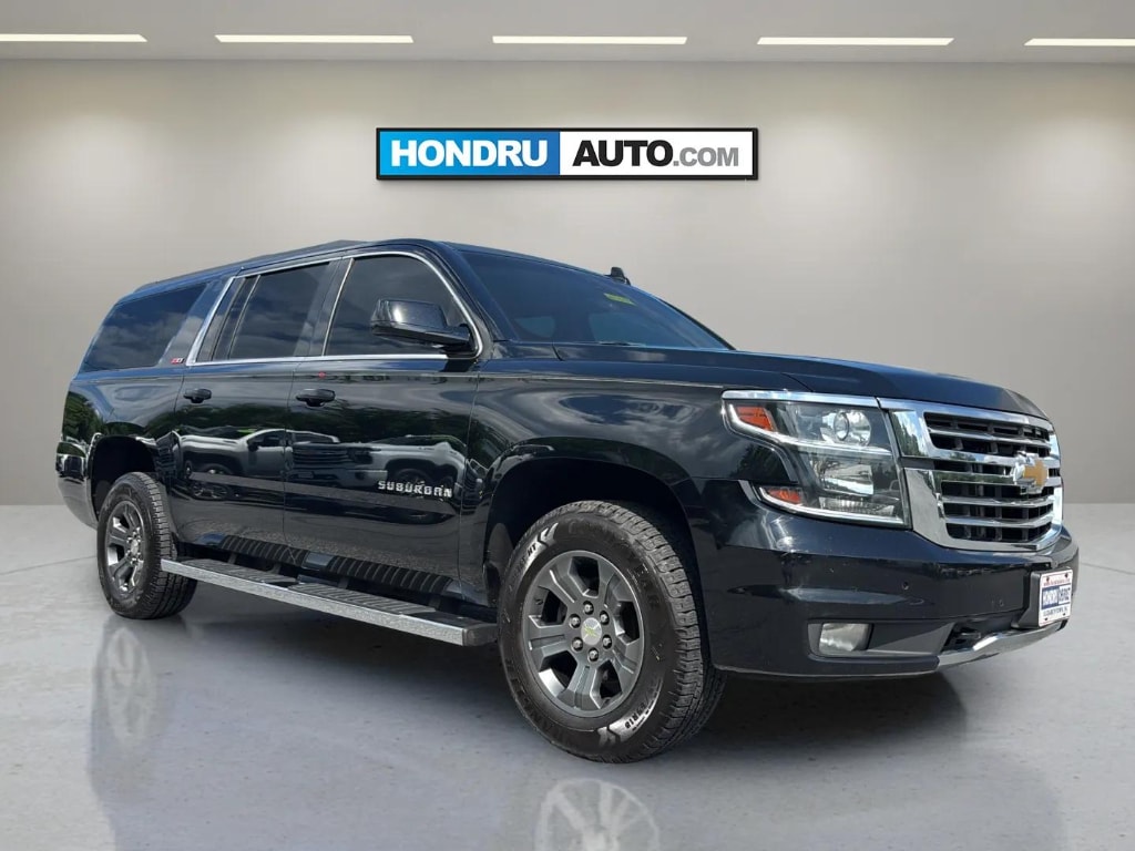 Used 2016 Chevrolet Suburban LT with VIN 1GNSKHKC7GR233878 for sale in Elizabethtown, PA