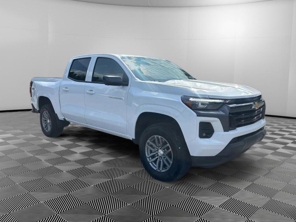 Used 2025 Chevrolet Colorado WT/LT Truck Crew Cab