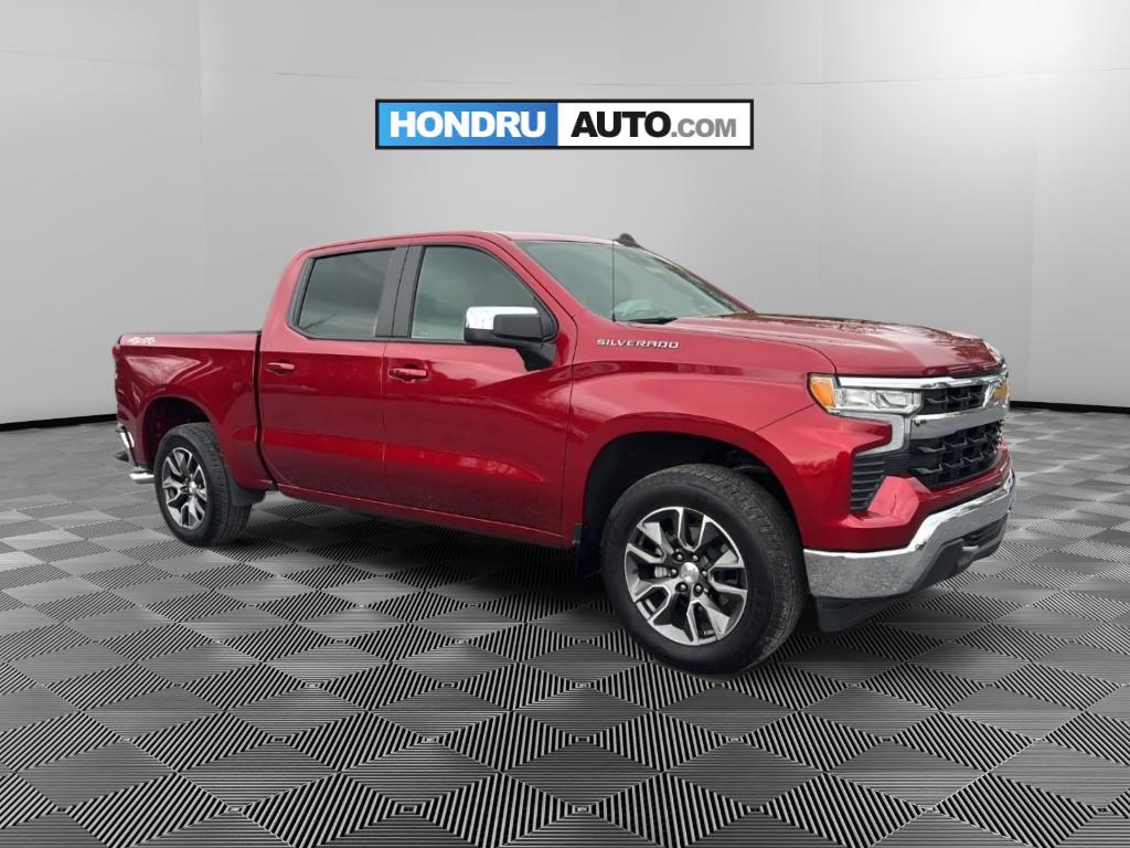 2024 Chevrolet Silverado 1500 LT photo 2