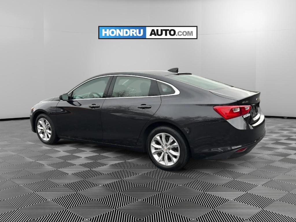 2023 Chevrolet Malibu 1LT photo 3