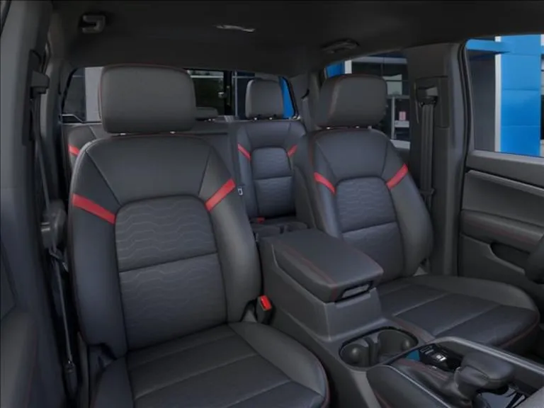 2026 Chevrolet Colorado front seats
