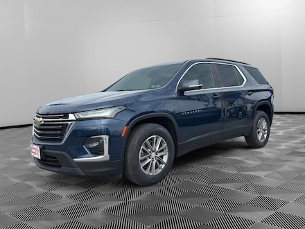 2023 Chevrolet Traverse LT Leather SUV