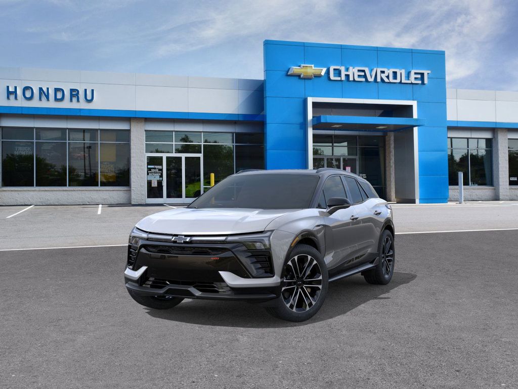 2026 Chevrolet Blazer EV SS - Photo 8