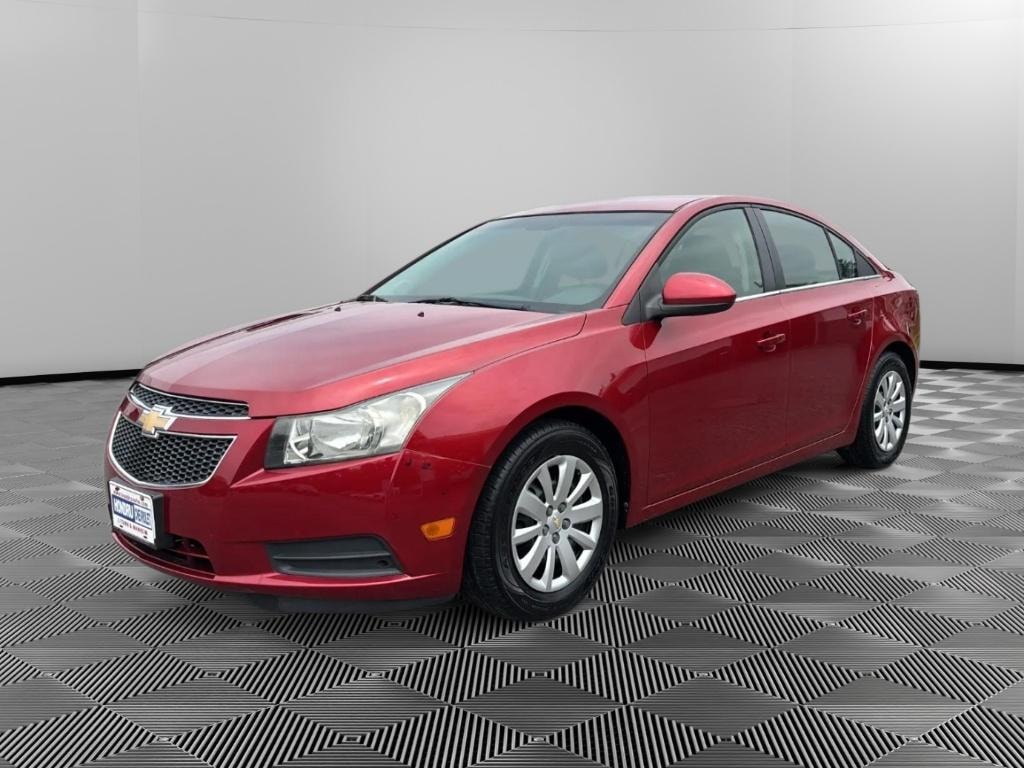 Used 2011 Chevrolet Cruze LT w/1LT Sedan