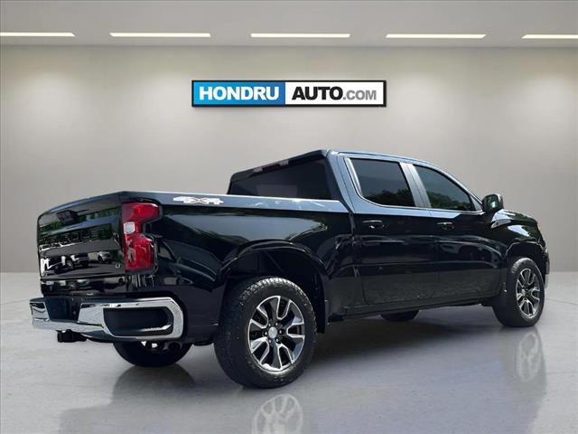 2022 Chevrolet Silverado 1500 LT photo 4