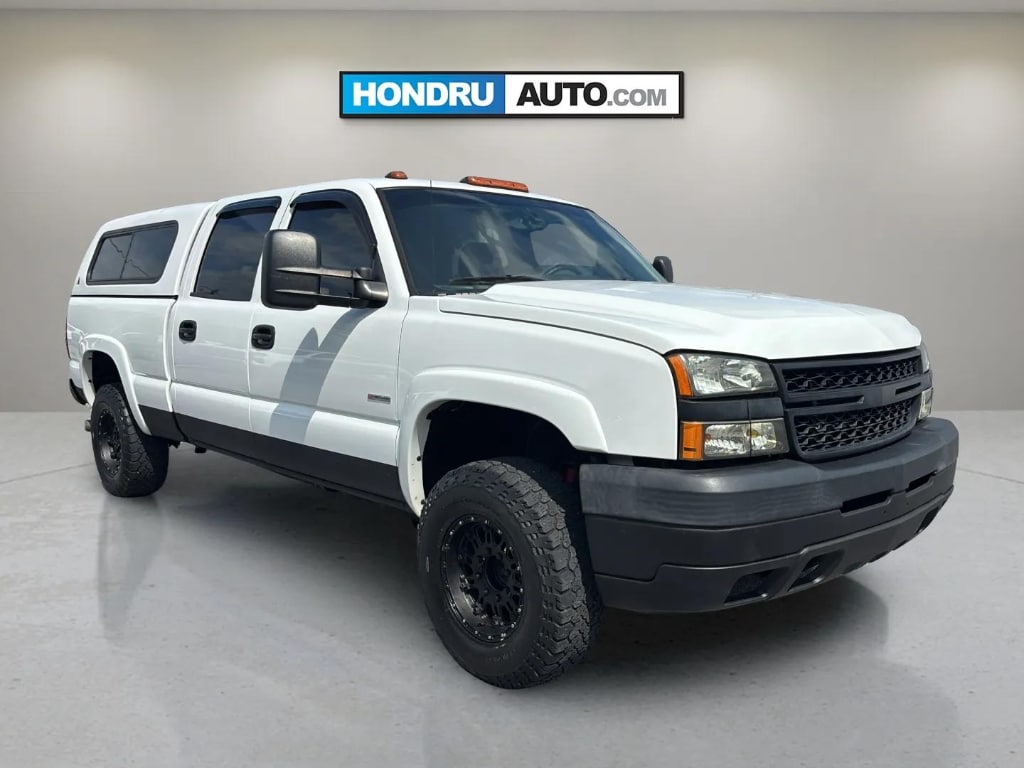 Used 2005 Chevrolet Silverado 2500HD LS with VIN 1GCHK23285F971743 for sale in Manheim, PA