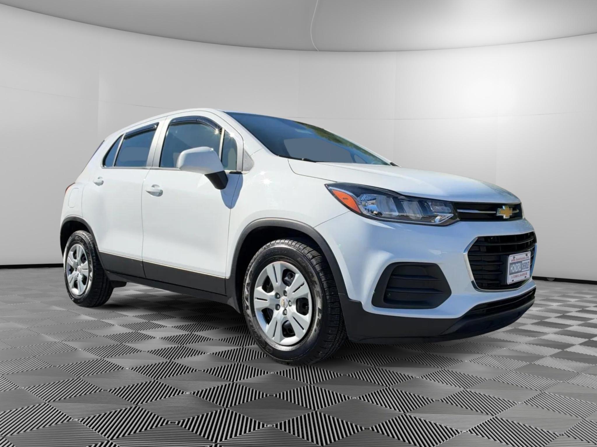Used 2017 Chevrolet Trax LS with VIN KL7CJKSB4HB224115 for sale in Elizabethtown, PA