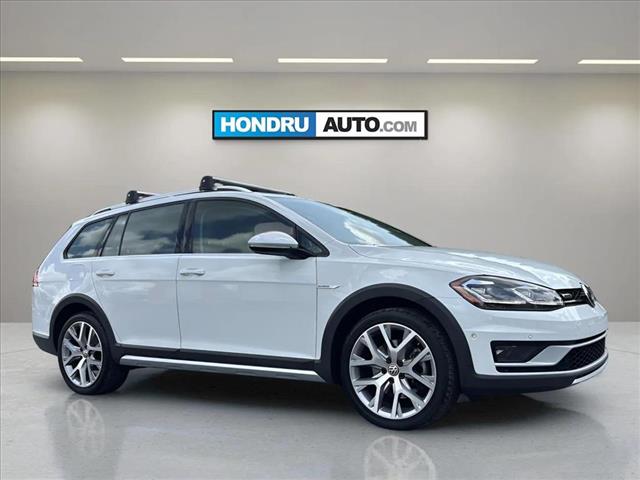 Used 2018 Volkswagen Golf Alltrack Alltrack SEL with VIN 3VWH17AU3JM755696 for sale in Elizabethtown, PA