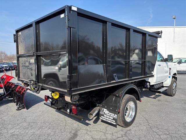 2024 Chevrolet Silverado 6500HD Work Truck photo 4