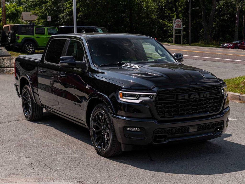 New 2026 Ram 1500 LIMITED CREW CAB 4X4 5'7 BOX Pickup