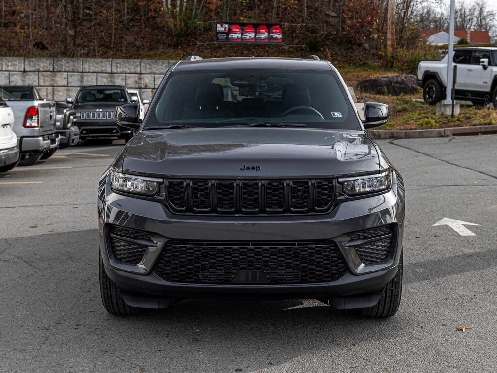 New 2025 Jeep Grand Cherokee ALTITUDE X 4X4 Sport Utility