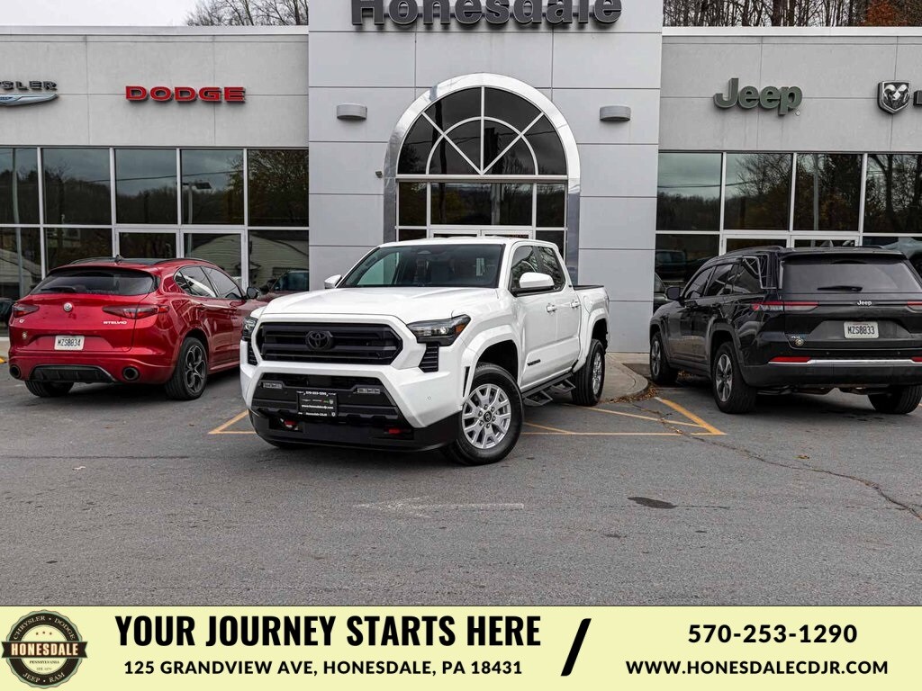 Used 2025 Toyota Tacoma SR5 Truck