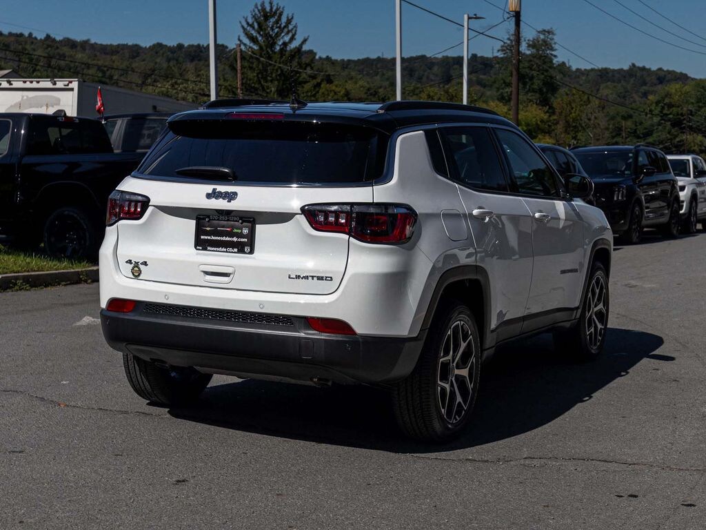 New 2026 Jeep Compass LIMITED 4X4 Sport Utility