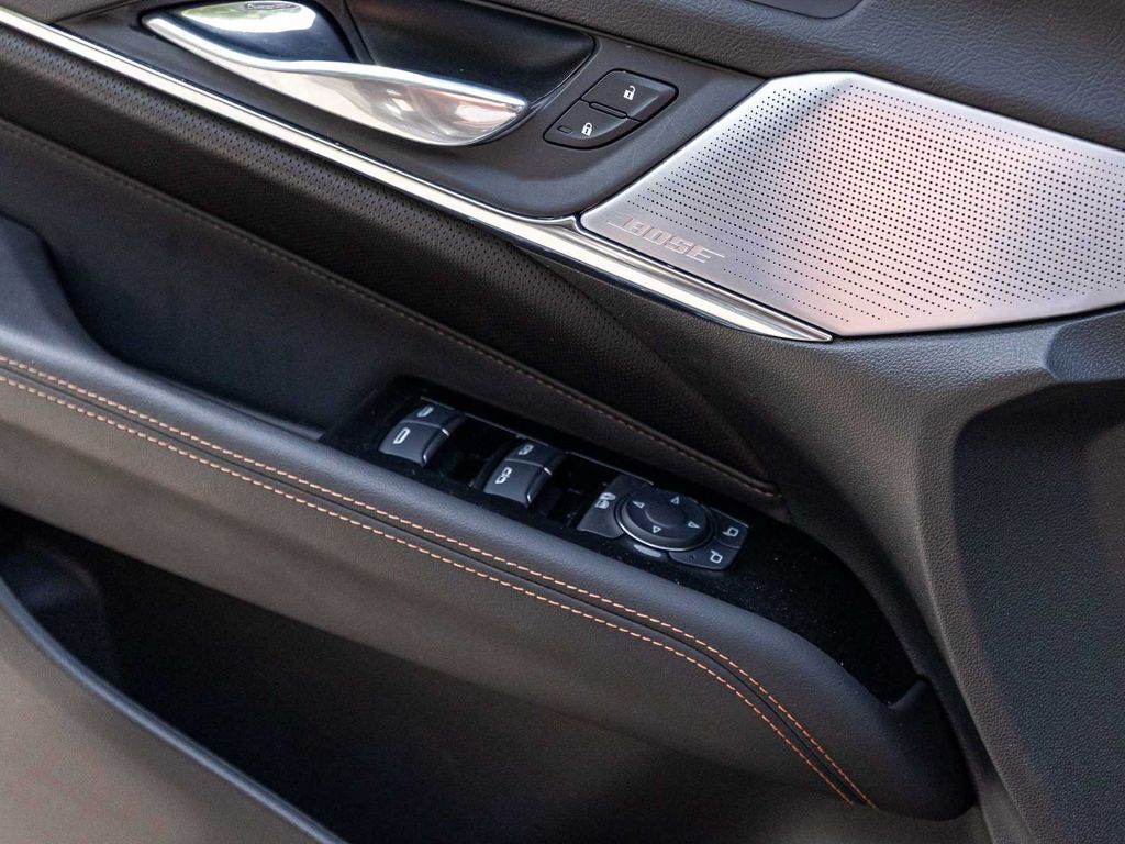 2025 Cadillac CT4-V V-Series - Photo 11