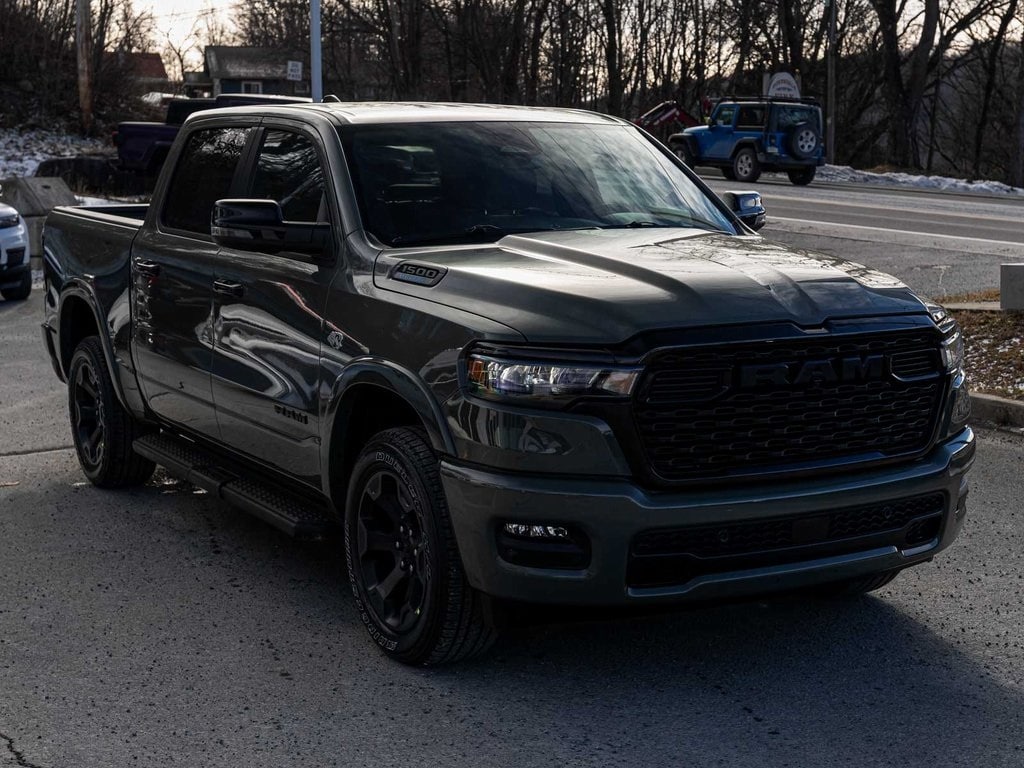 New 2026 Ram 1500 BIG HORN CREW CAB 4X4 5'7 BOX Pickup