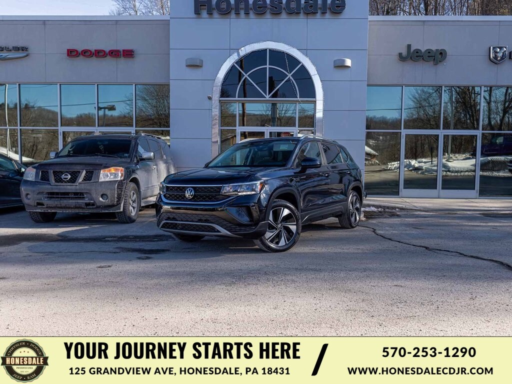 Used 2023 Volkswagen Taos 1.5T SE SUV