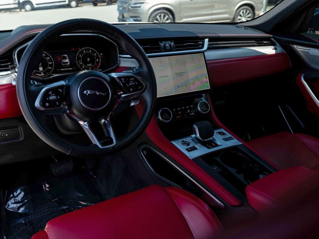 2026 Jaguar F-Pace R-Dynamic S - Photo 16