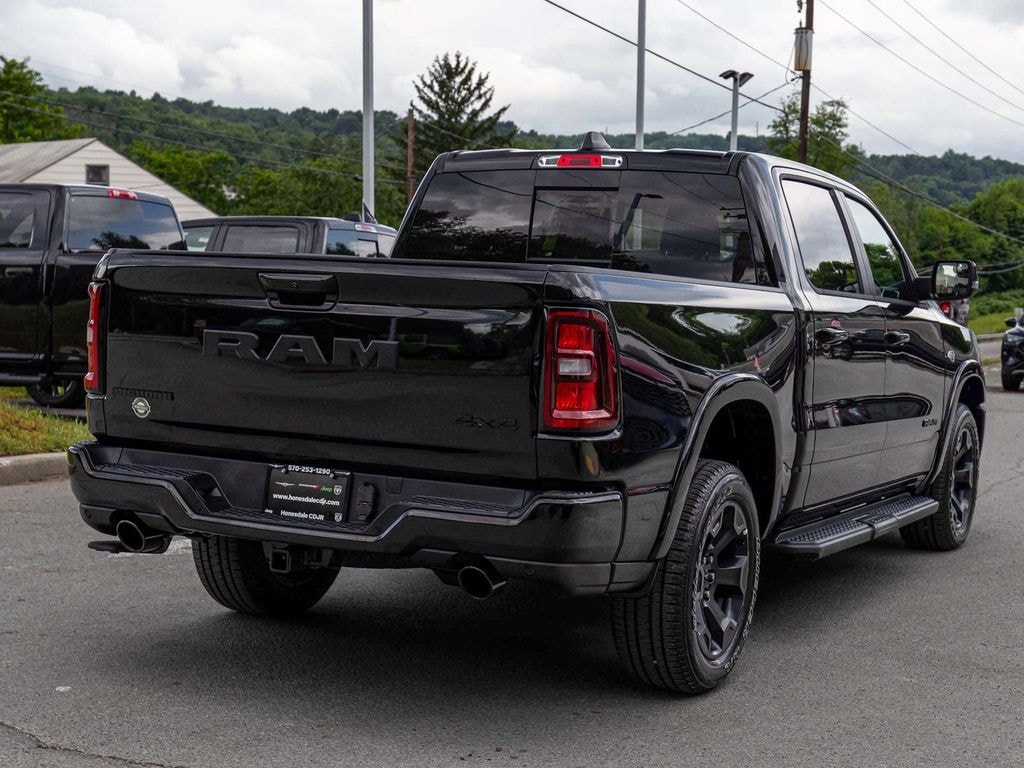 New 2026 Ram 1500 BIG HORN CREW CAB 4X4 5'7 BOX Pickup