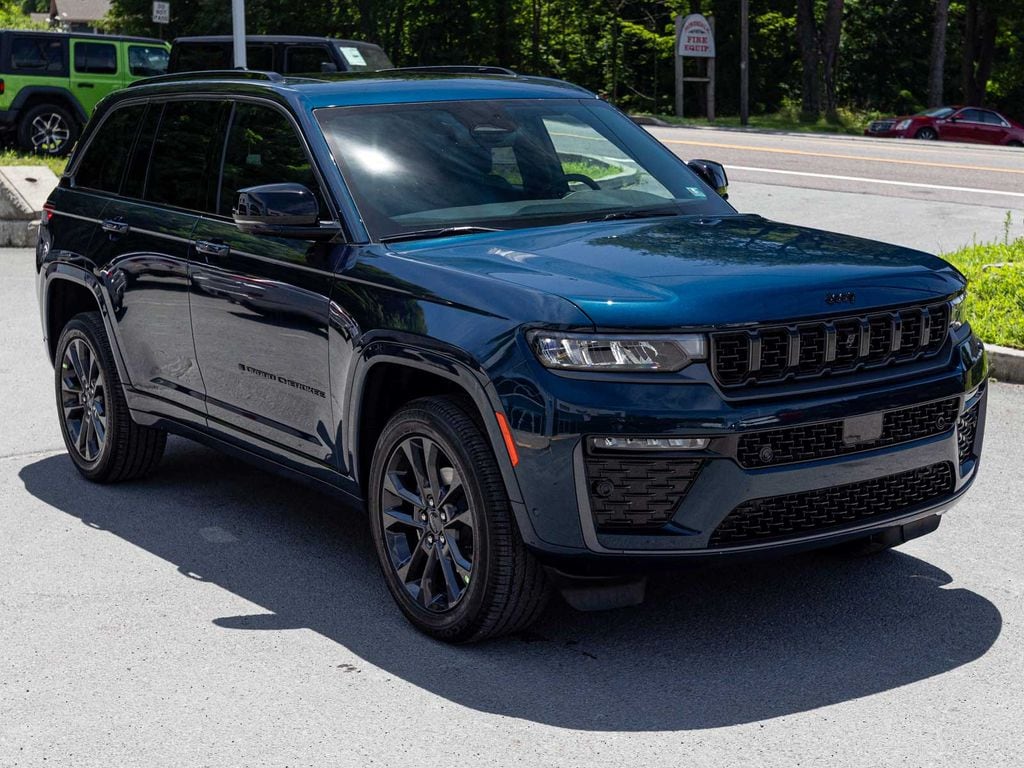 New 2026 Jeep Grand Cherokee LIMITED RESERVE 4X4 Sport Utility