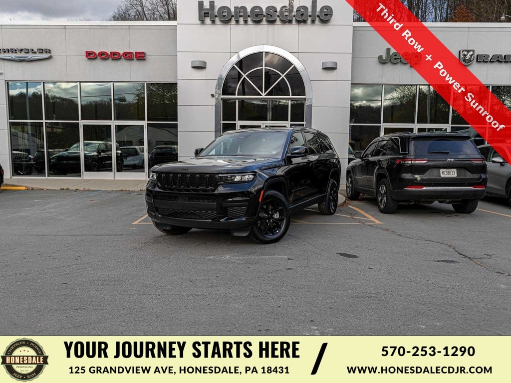 2025 Jeep Grand Cherokee L Altitude's photo