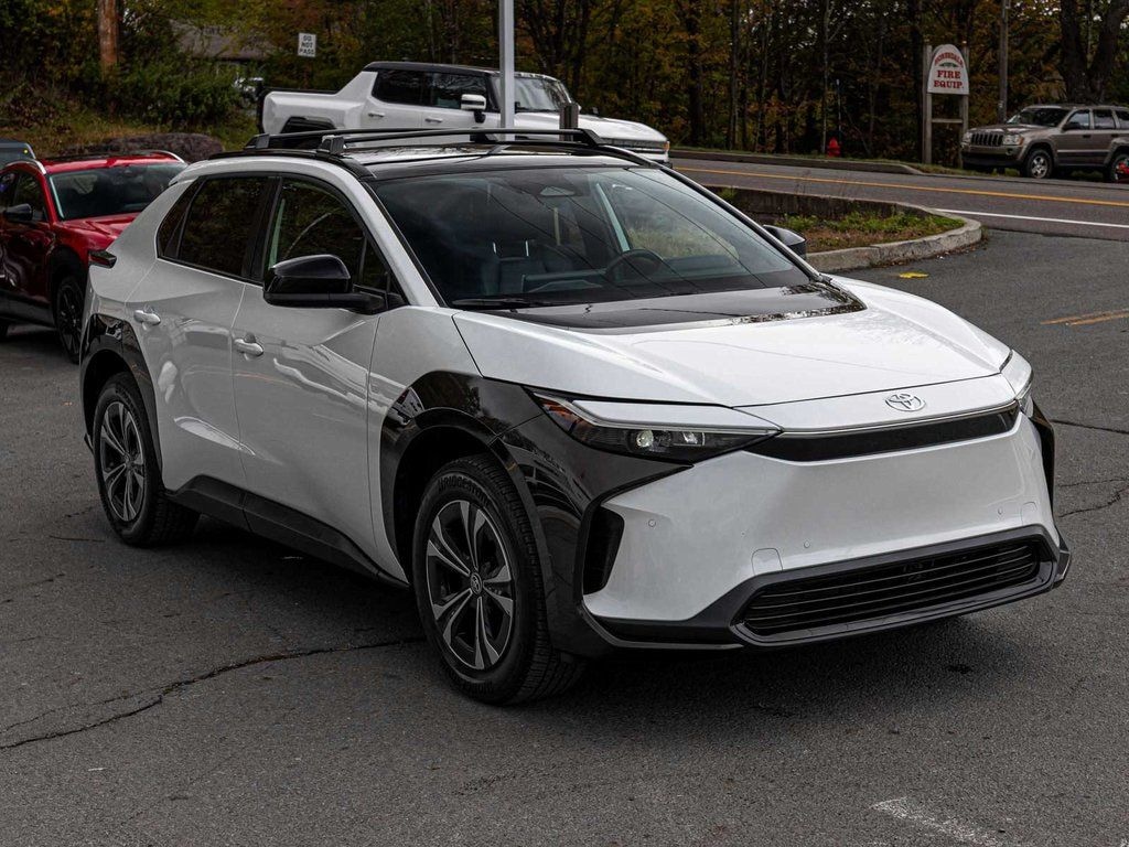 Used 2024 Toyota bZ4X XLE SUV