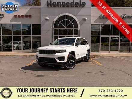 2024 Jeep Grand Cherokee Laredo SUV