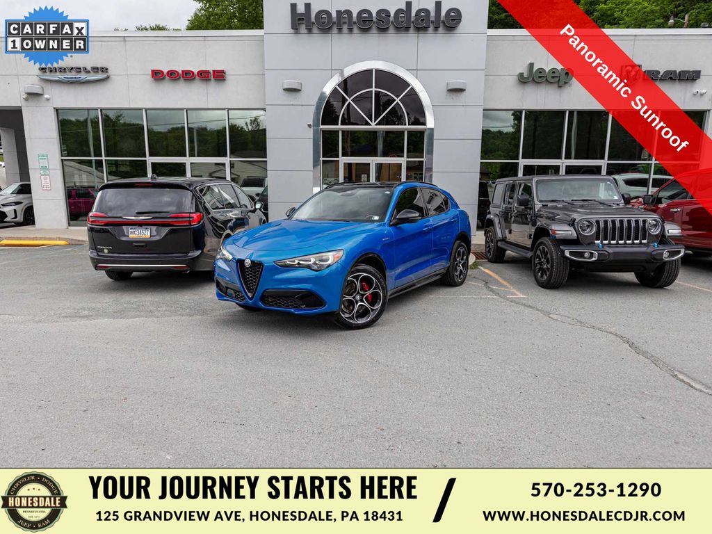 2024 Alfa Romeo Stelvio