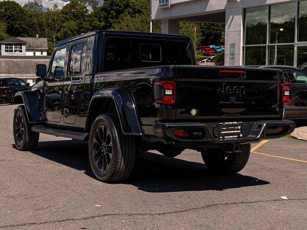 2022 Jeep Gladiator Overland photo 3
