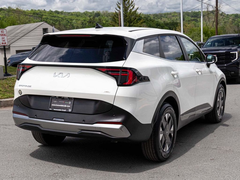 Used 2026 Kia Sportage Hybrid LX SUV