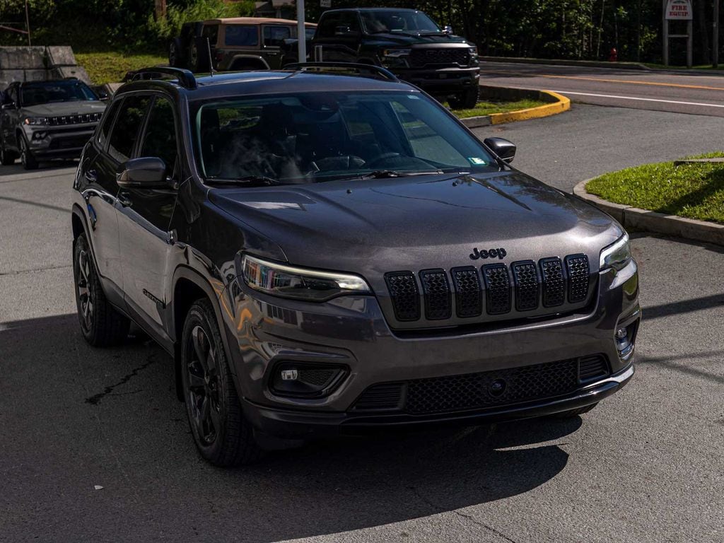 Used 2021 Jeep Cherokee Latitude Plus SUV