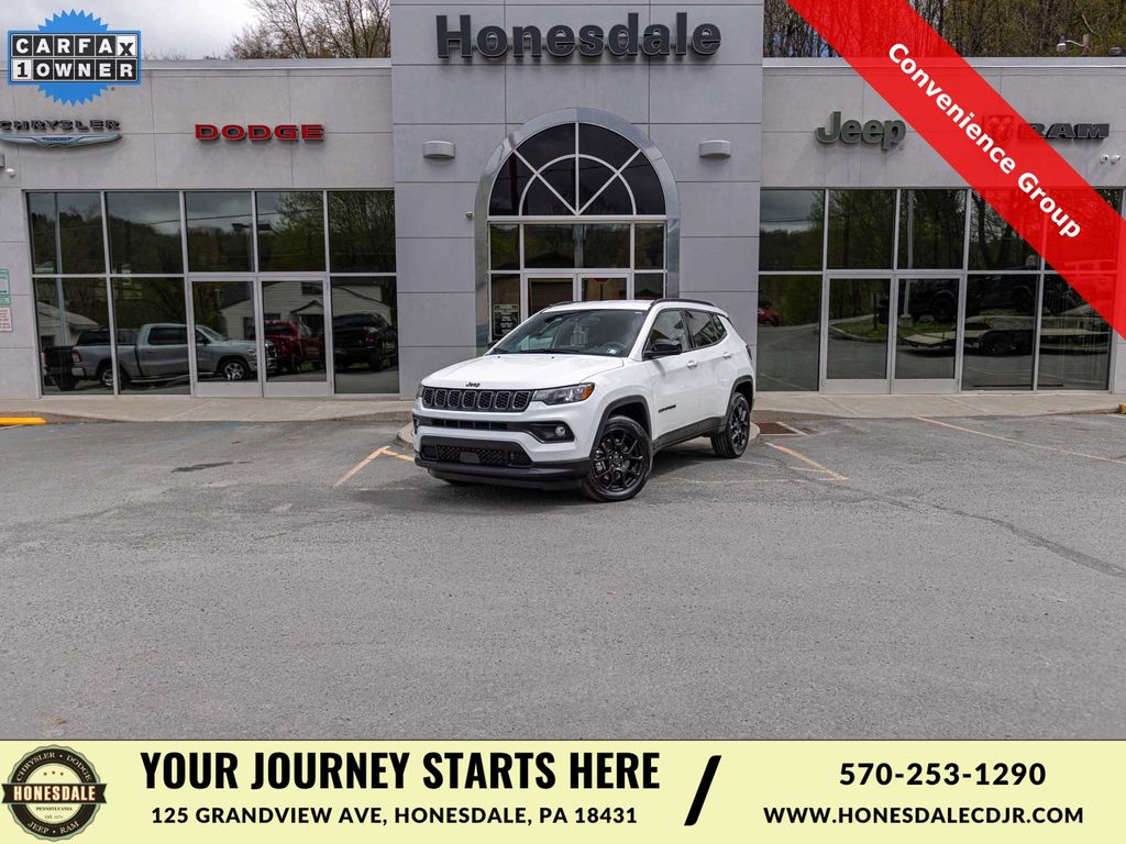 2025 Jeep Compass Latitude 4X4's photo