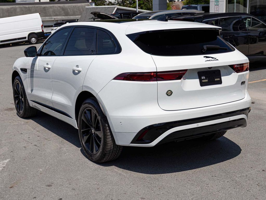 2026 Jaguar F-Pace R-Dynamic S - Photo 6